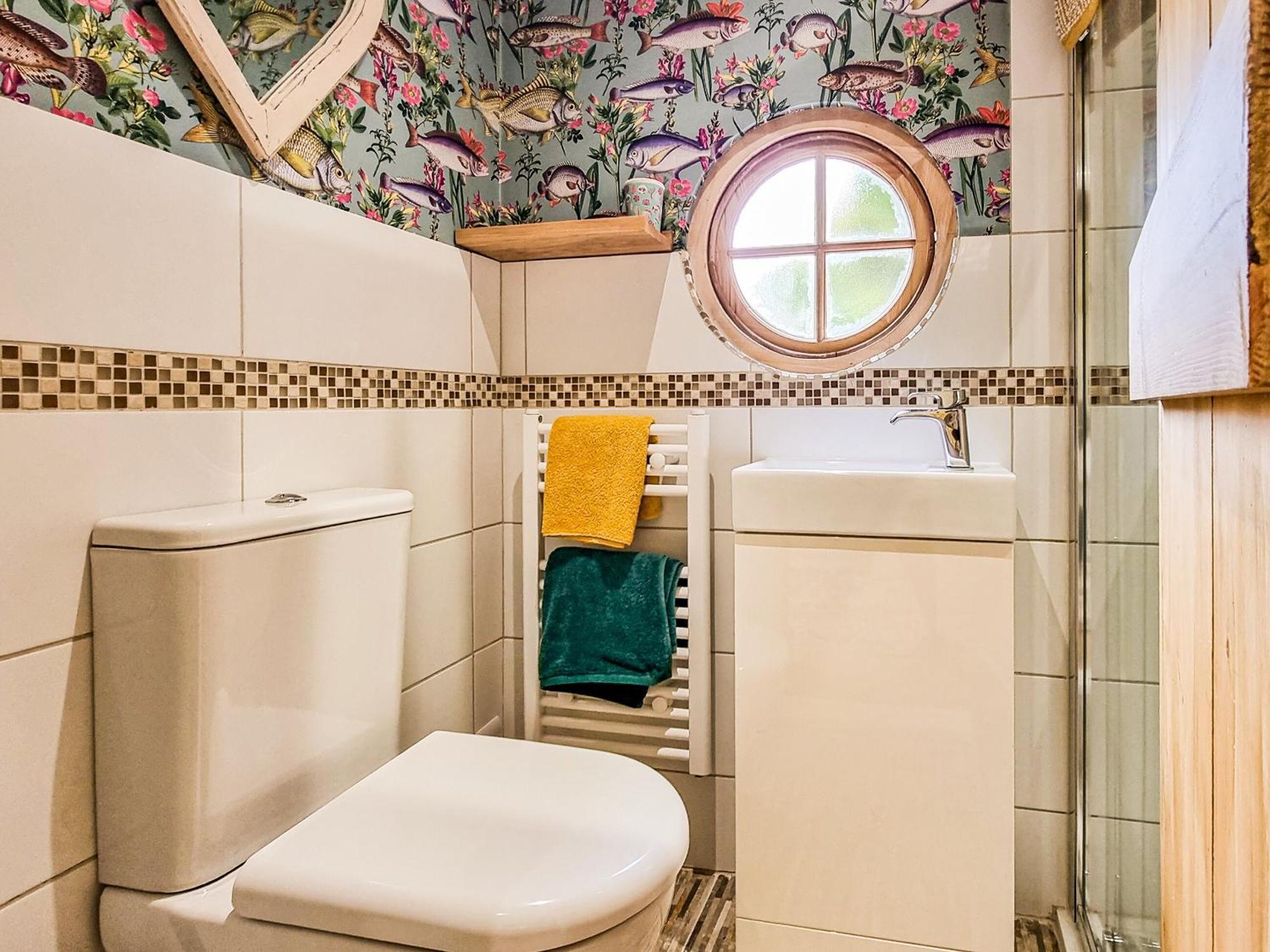 Walnut Lodge Wells Bagian luar foto
