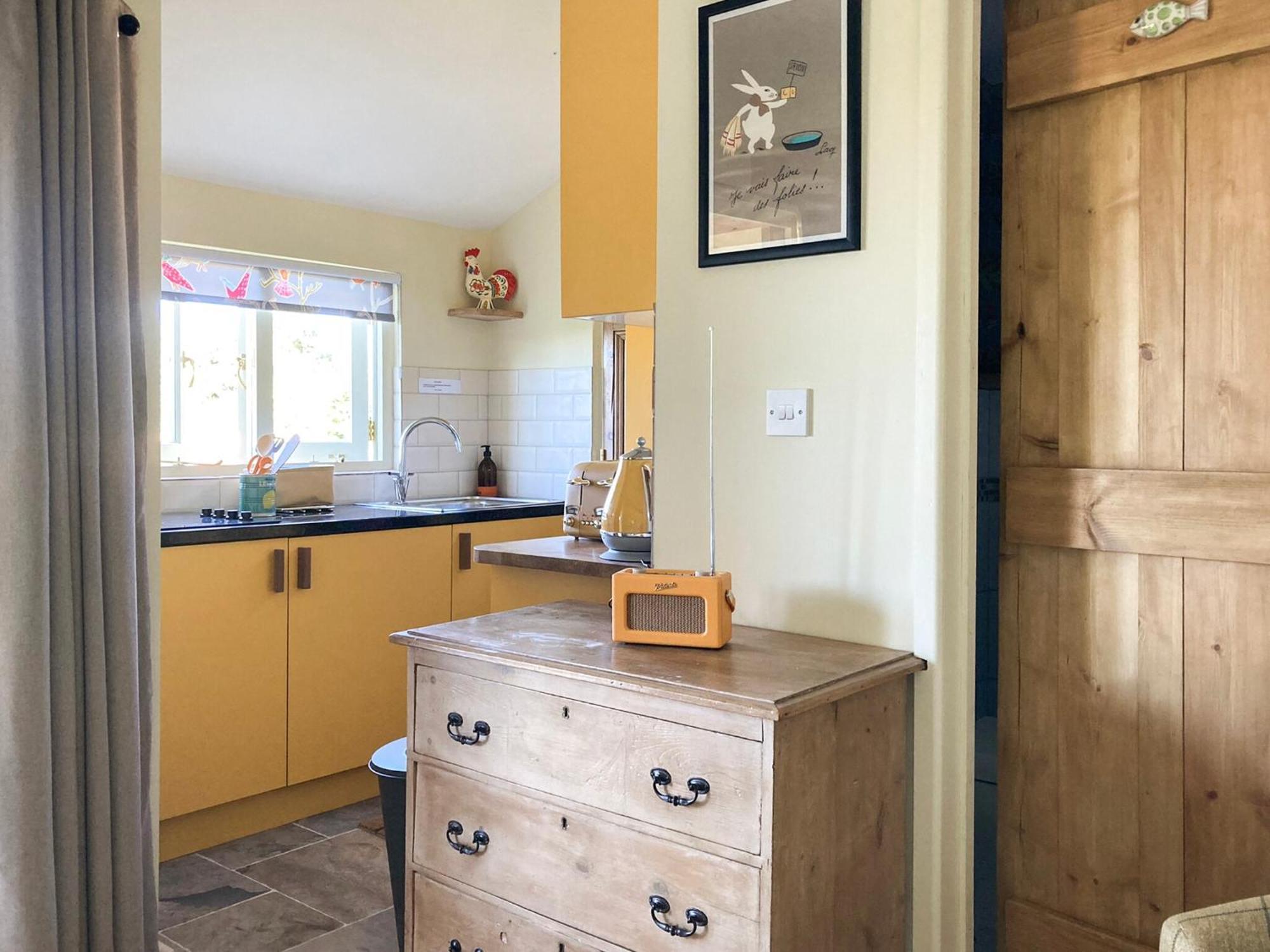 Walnut Lodge Wells Bagian luar foto