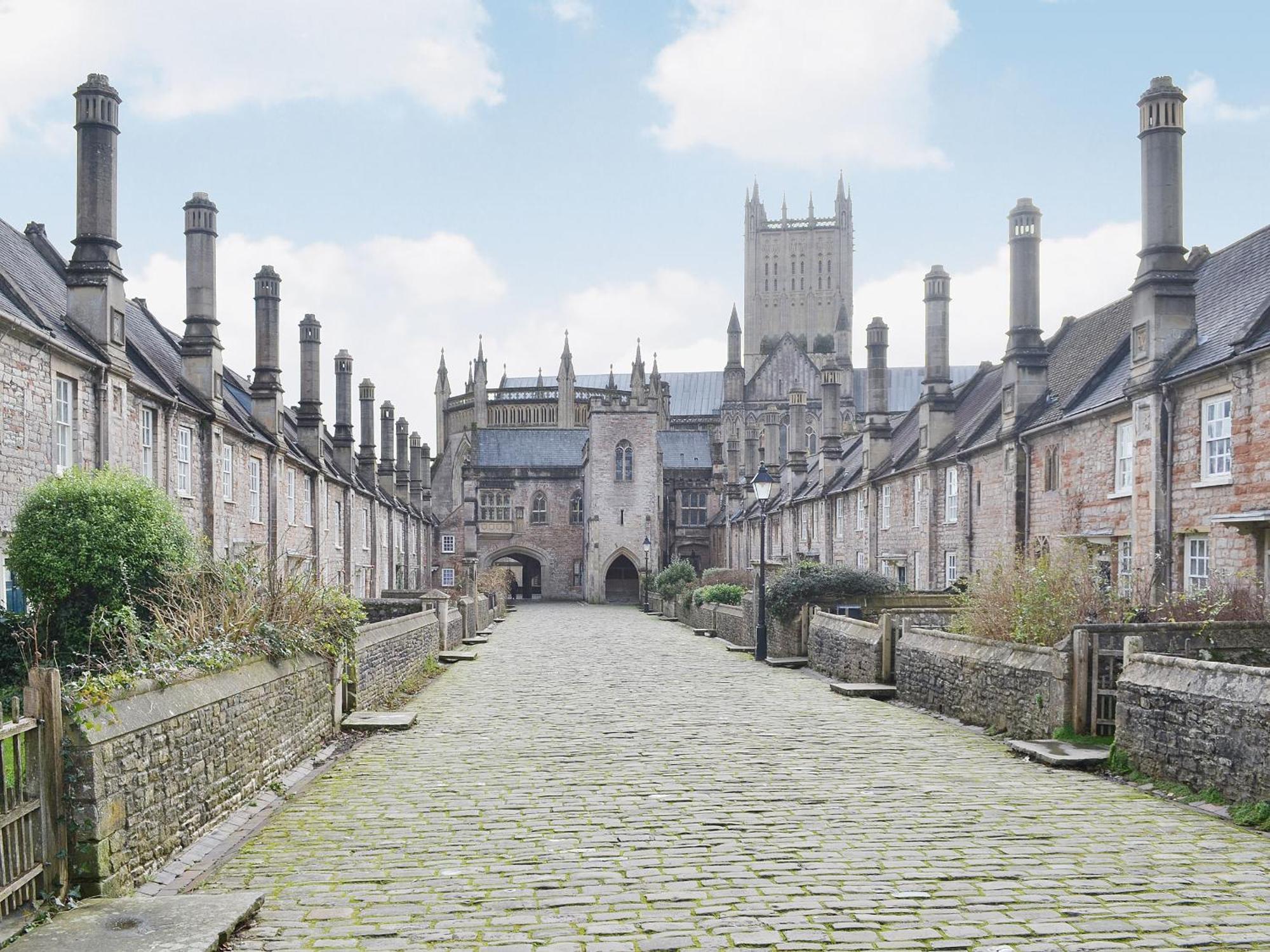 Walnut Lodge Wells Bagian luar foto